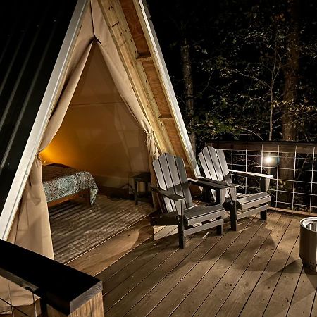 Bohamia - Cozy A-Frame Glamp On 268 Acre Forest Retreat Talladega Bagian luar foto