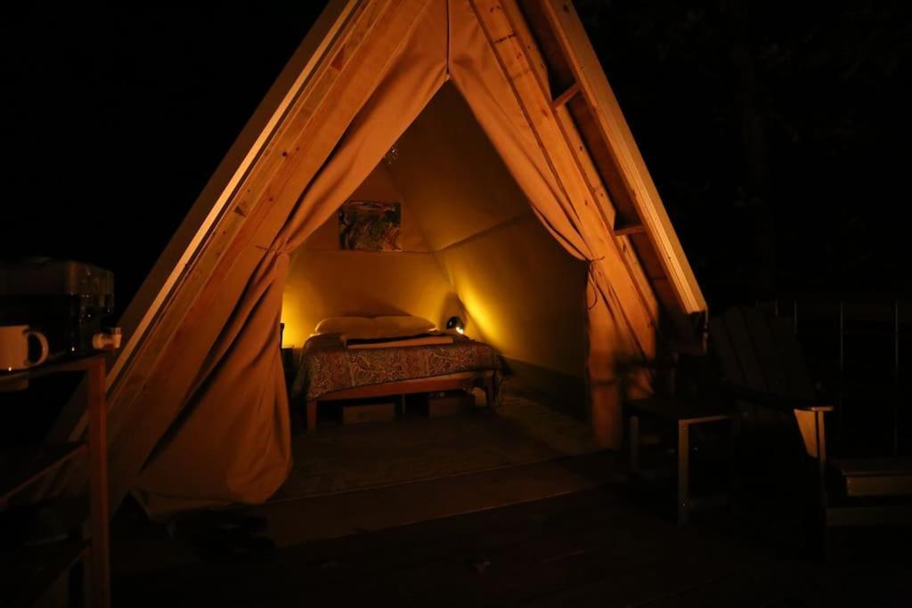 Bohamia - Cozy A-Frame Glamp On 268 Acre Forest Retreat Talladega Bagian luar foto